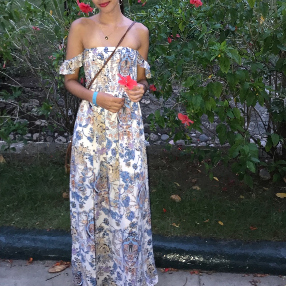 Split leg dress worn once